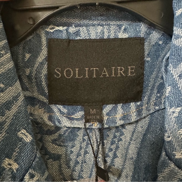 NWT Solitaire Paisley Denim Jacket Size M - Picture 3 of 4